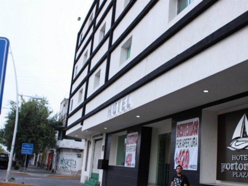 Hotel Portonovo Plaza Centro غوادالاجارا المظهر الخارجي الصورة